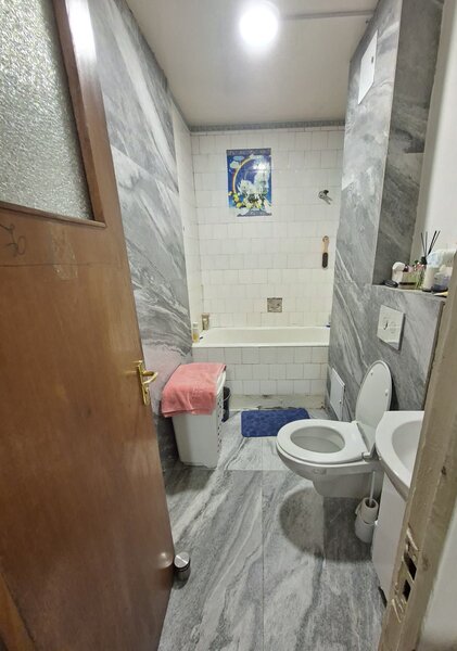 Obor, Colentina, Teiul Doamnei langa Sectia 7 Politie,10 minute metrou